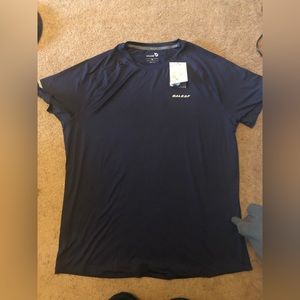 New with tags Baleaf short sleeve shirt. Navy. Size xl.